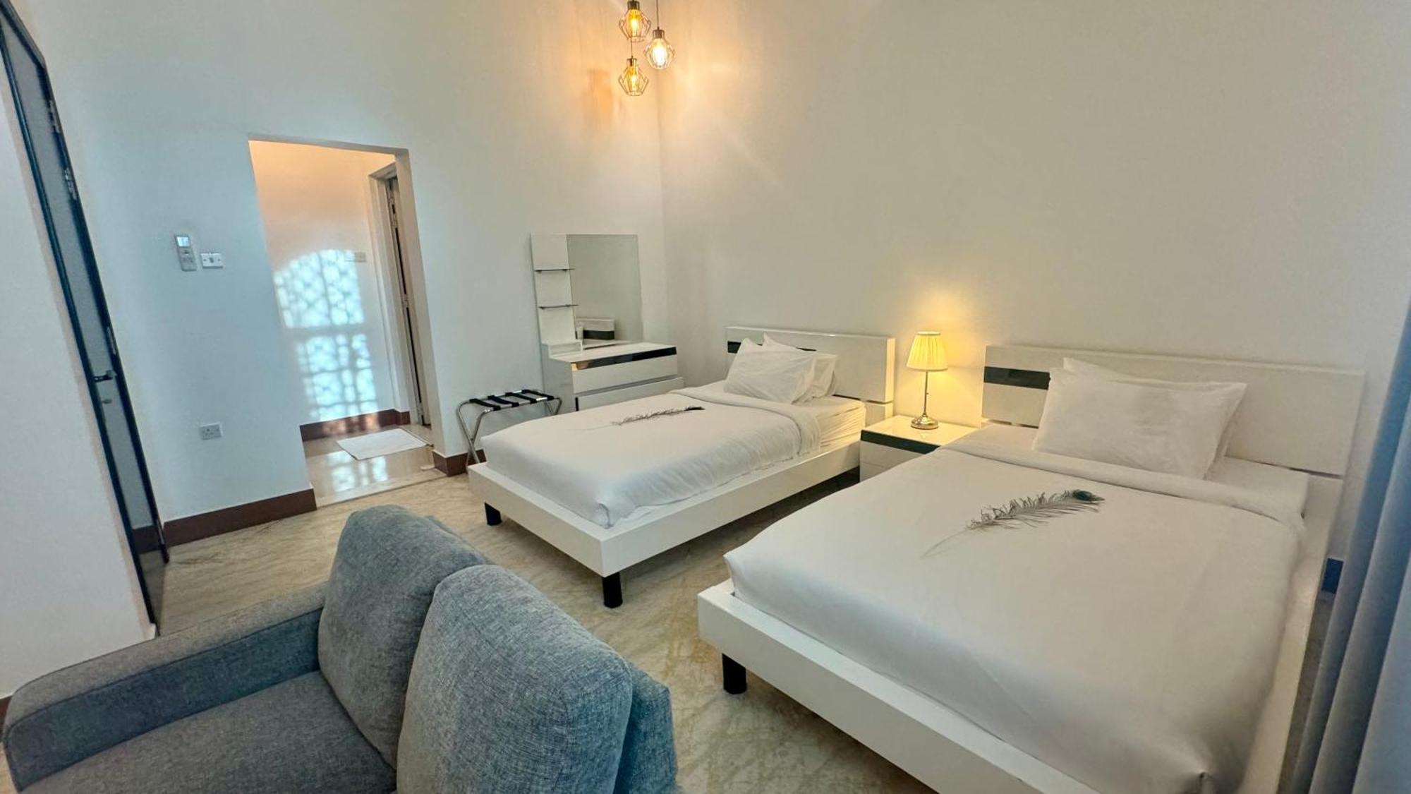 2 Bedroom In Khaimah With Privat Swimming Pool